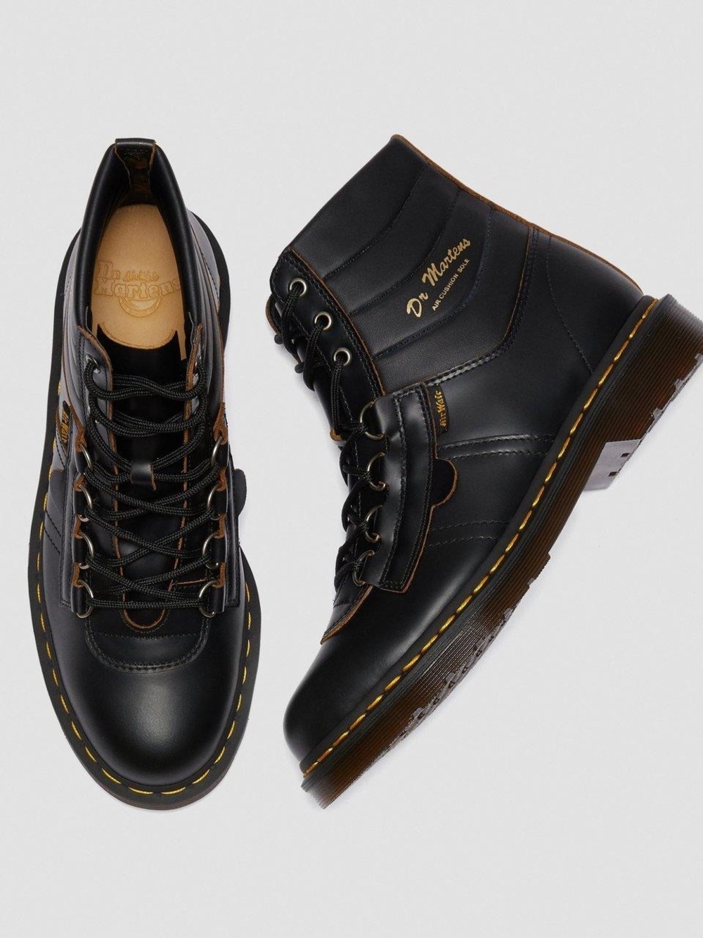 DR MARTEN BLACK KAMIN VINTAGE SMOOTH LEATHER HIKER BOOTS